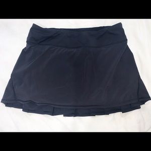 Black Lululemon skirt